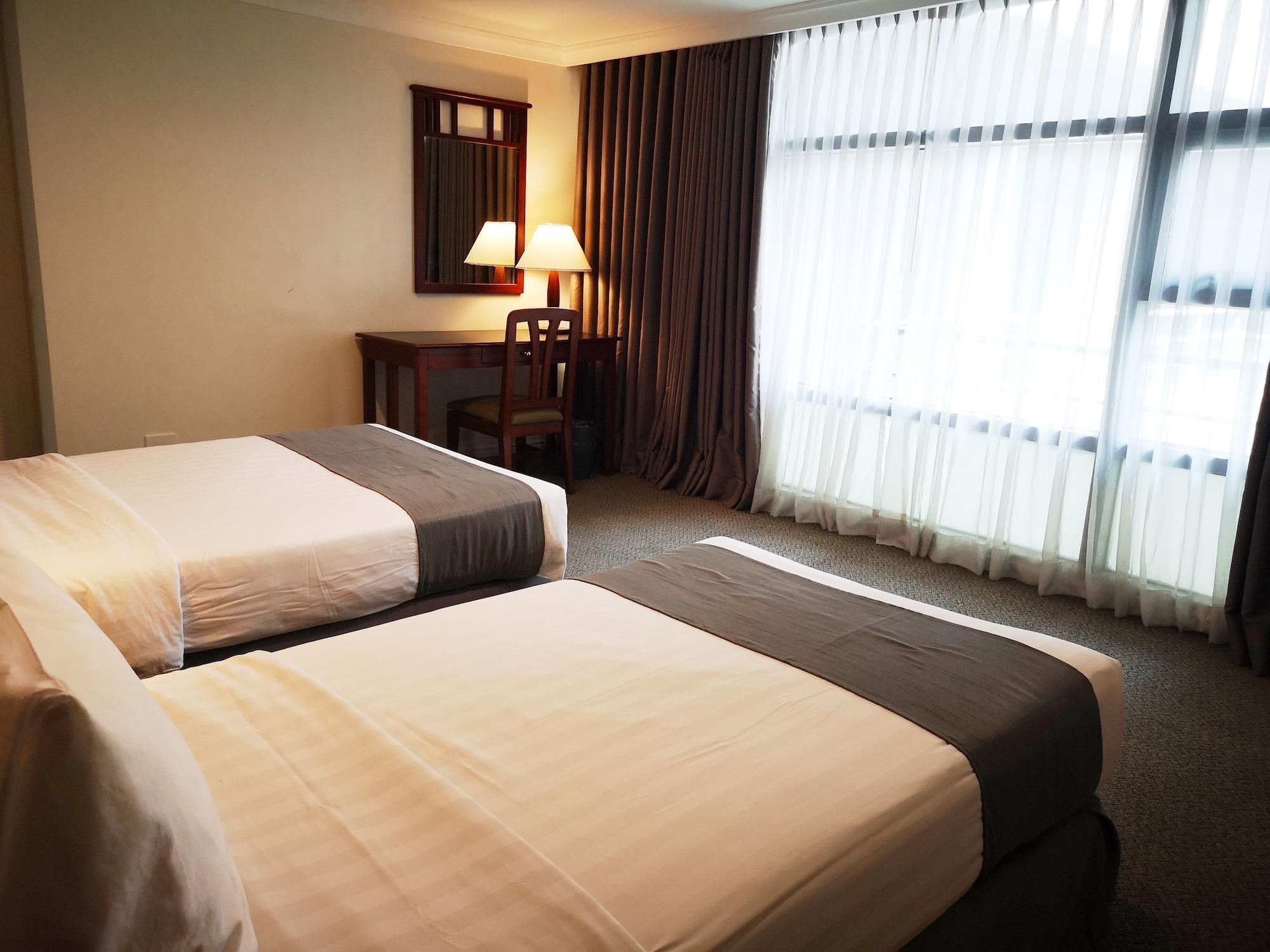 Infinity Tower Suites Makati City Exteriör bild