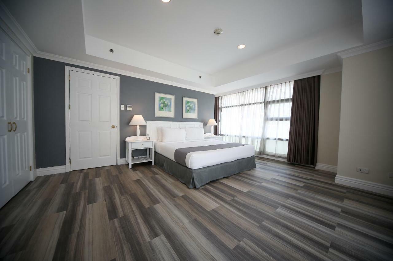 Infinity Tower Suites Makati City Exteriör bild